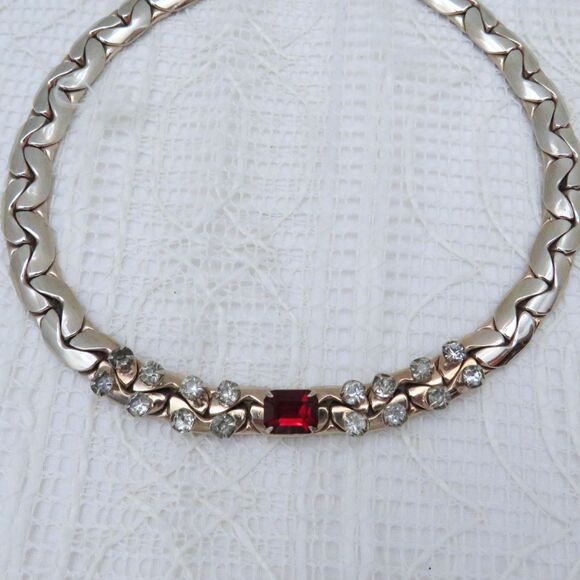 Vintage Silver Toned C-Link Statement Necklace with Red and Clear Rhinestones - Picture 2 of 9